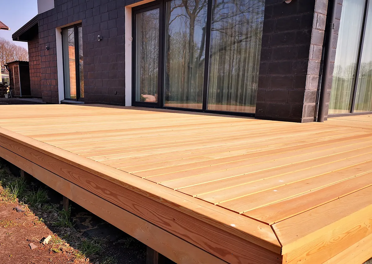 Terras van kwaliteit hout van deluxe wood